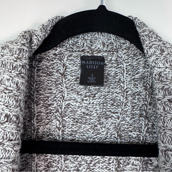 Madison Lilly Serra Cable Knit Cardigan Brown & Tan Size Small - Picture 3 of 8